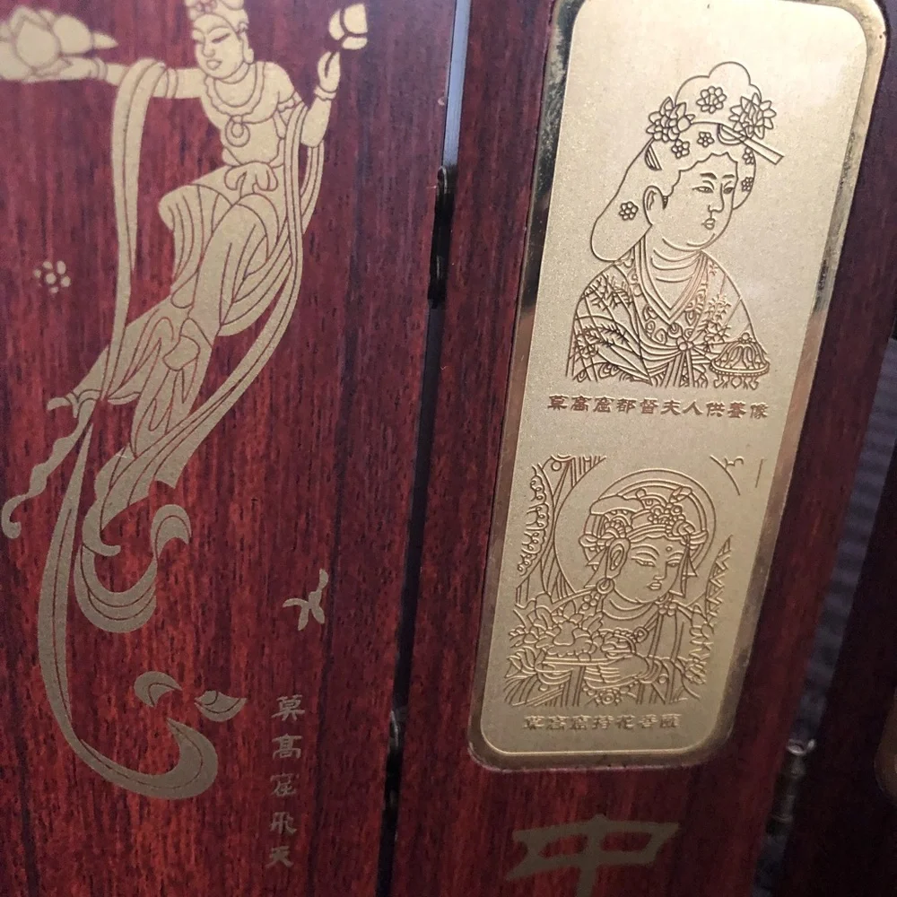 Decorative Chinese Wooden Art Panels with Gold Accents